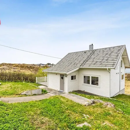 Сasa de vacaciones Idyllisk Perle Ved Sjoen! Froya (Vestland)