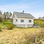 Idyllisk Perle Ved Sjoen! Froya (Vestland)